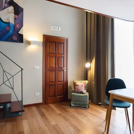 Donna Adelina Неаполь