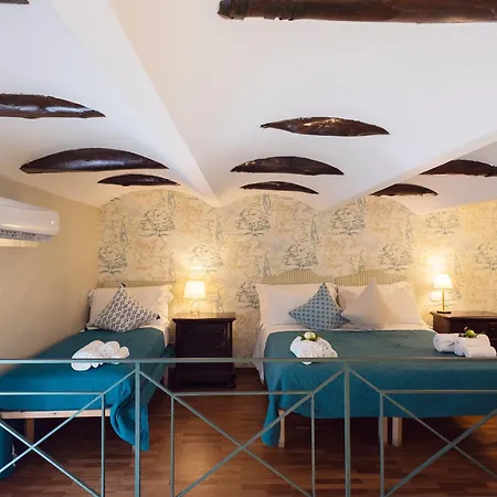 Donna Adelina 4* Неаполь