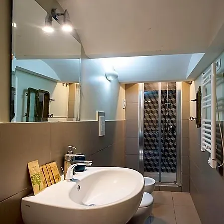 B&B Donna Adelina 4*