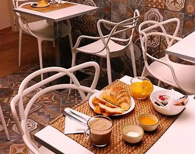 Alojamento de Acomodação e Pequeno-almoço Donna Adelina